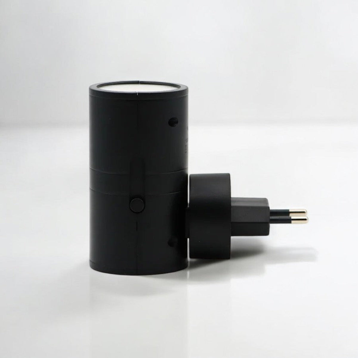 LumiPlug™  Den nemme stikkontakt-natlampe til rolige og trygge aftener